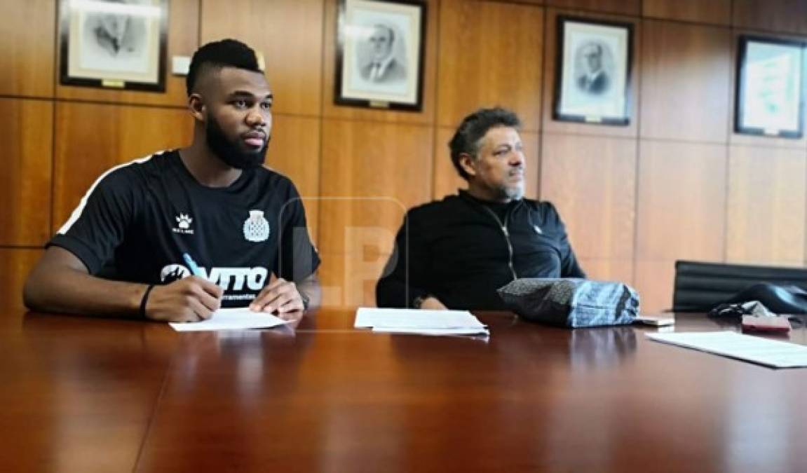 'El Toro' Benguché firmó su convenio laboral con el conjunto Boavista, llega cedido del equipo Olimpia a préstamo con una opción de compra al finalizar la temporada.