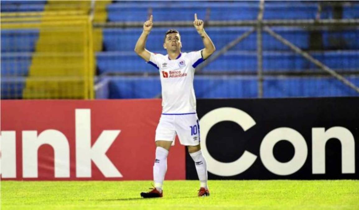 Matías Garrido: El argentino será uno de los mediocampistas en el clásico ante Marathón.