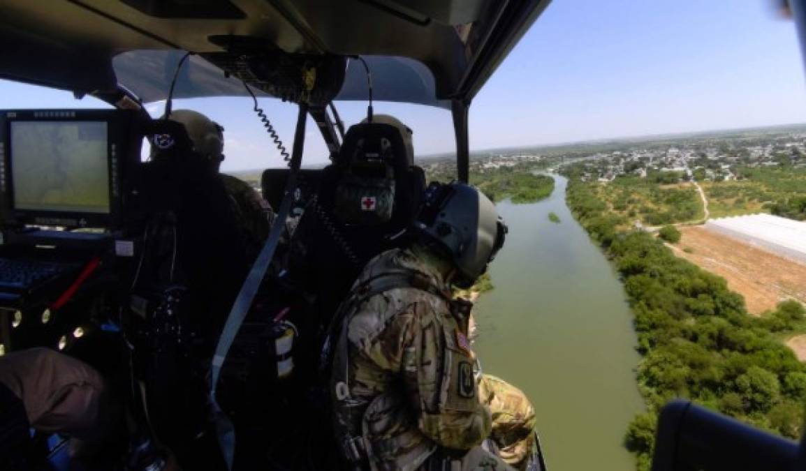 Los militares forman parte de la misión Patriota Fiel, que consiste en dar apoyo logístico a las fuerzas de seguridad fronteriza del Departamento de Seguridad Nacional (DHS, en inglés) y de la Oficina de Aduanas y Protección Fronteriza (CBP, en inglés), indicó el portavoz del Departamento de Defensa de Estados Unidos, el coronel Bob Manning.
