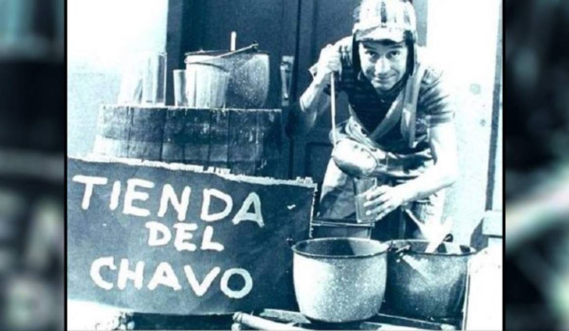 Recordando aquella escena donde El Chavo vende se dedicó a vender jugos naturales.