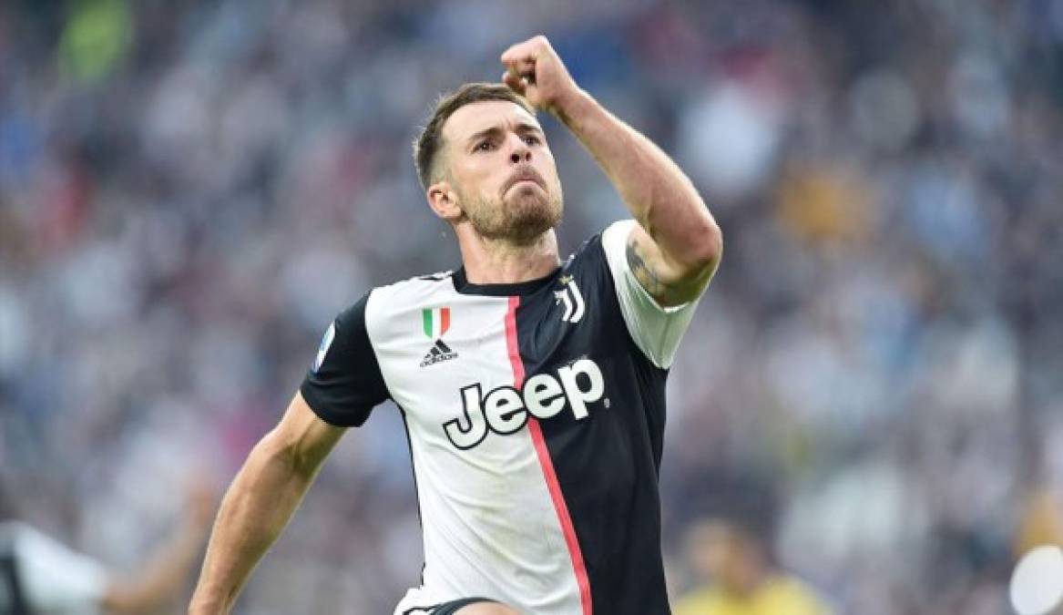 Aaron Ramsey: El mediocampista galés no ha podido consolidarse en la Juve y se menciona que dejaría al club.