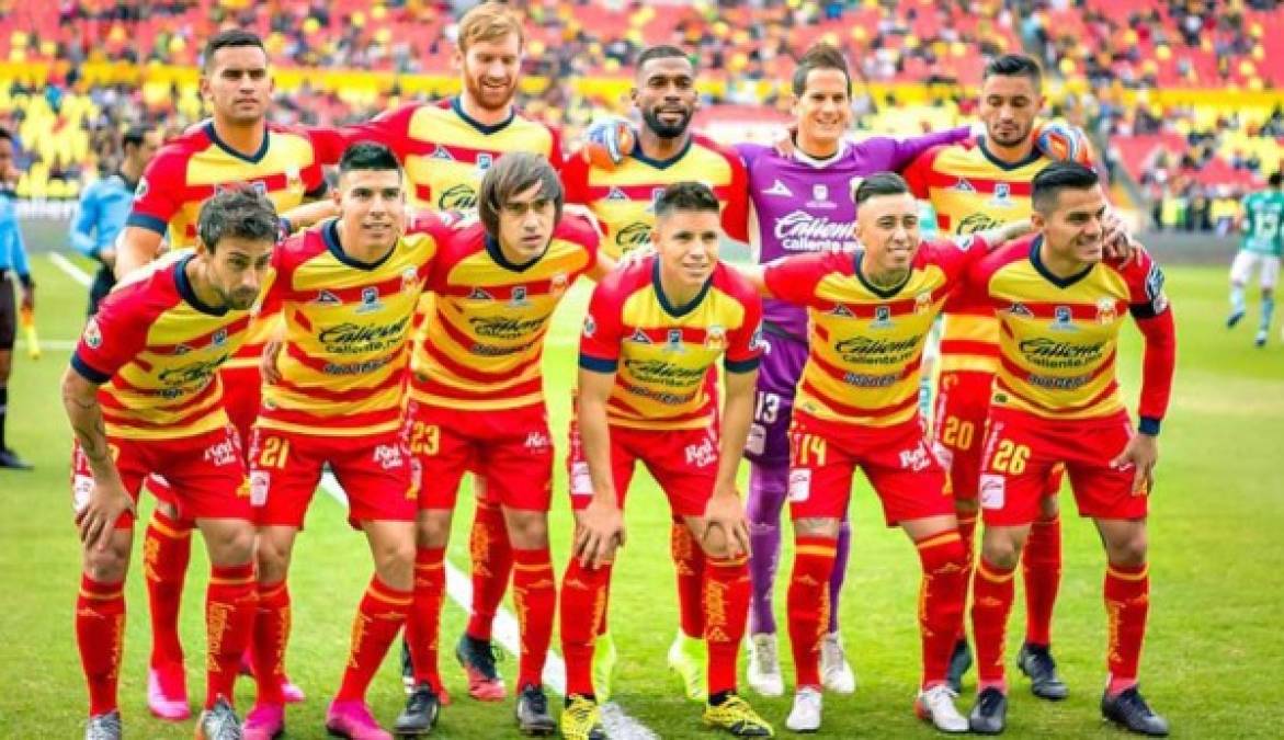 Triste y sorpresiva noticia en el fútbol mexicano. El club Morelia dejará de existir en la Liga de México luego de varios años de muchos triunfos y derrotas, en donde inclusive fue campeón el exdelantero hondureño Carlos Pavón.