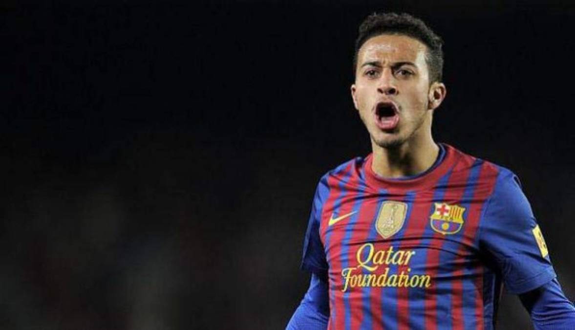 Thiago Alcántara estuvo durante 4 años en el Barcelona antes de llegar al Bayern Múnich, hoy suena como posible nuevo jugador del Real Madrid. Ha comenzado una guerra entre el club blanco y el cuadro culé.