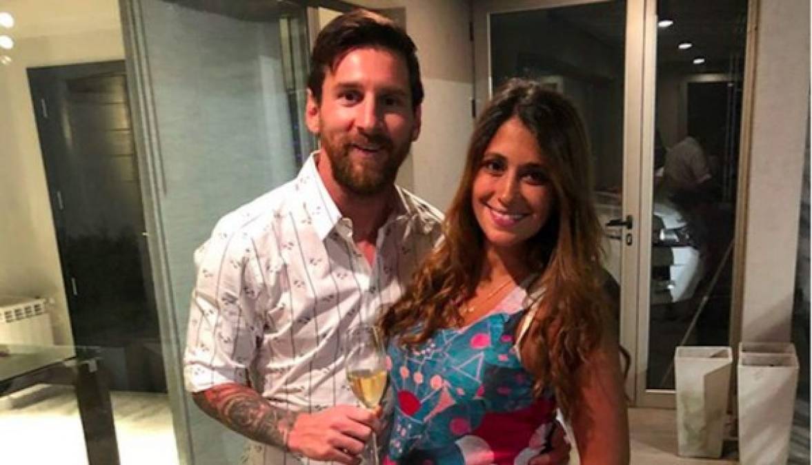 Aprovechando al parón de las ligas por la Fecha Fifa, el astro argentino Lionel Messi decidió irse con su familia a disfrutar de unas vacaciones y emprendió viaje rumbo a Dubai, Emiratos Árabes Unidos.