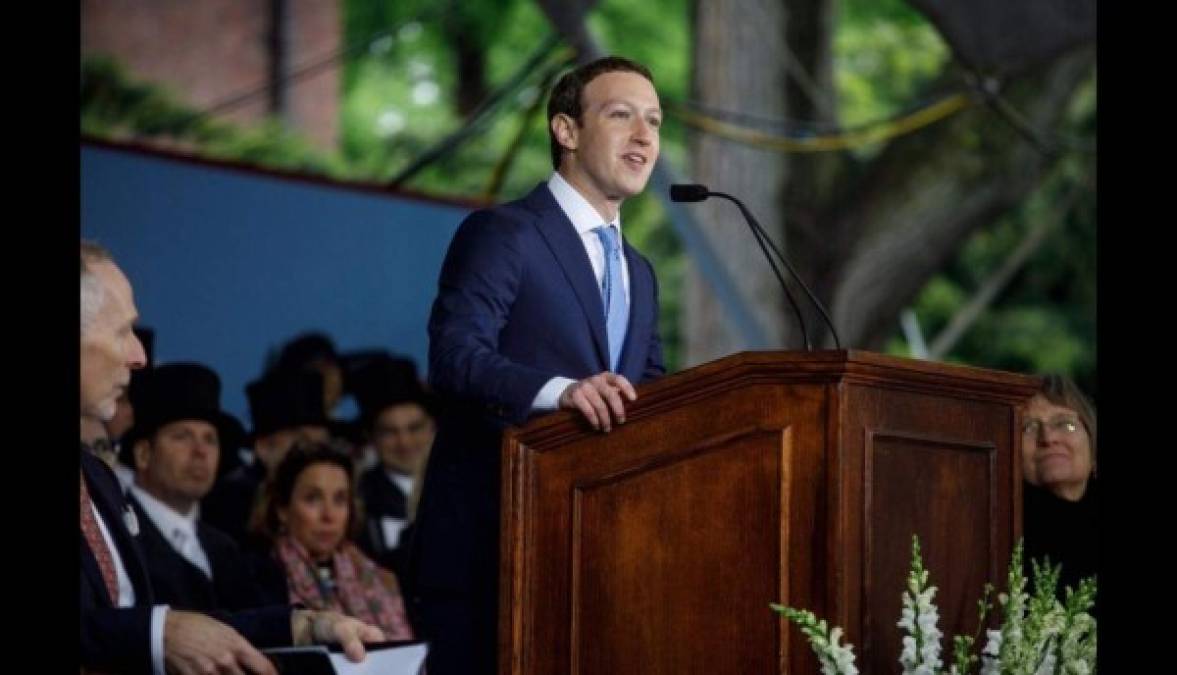 Zuckerberg fue el encargado de dar el discurso de la ceremonia de la Universidad de Harvard.