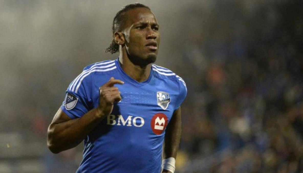 En las últimas horas había surgido en Inglaterra el rumor que Didier Drogba podría fichar por el Aston Villa y jugar en la Championship, algo que el presidente del club, Tony Xia, se ha apresurado a desmentir. El marfileño seguirá jugando en el Montreal Impact de la MLS como ha publicado en su Twitter.