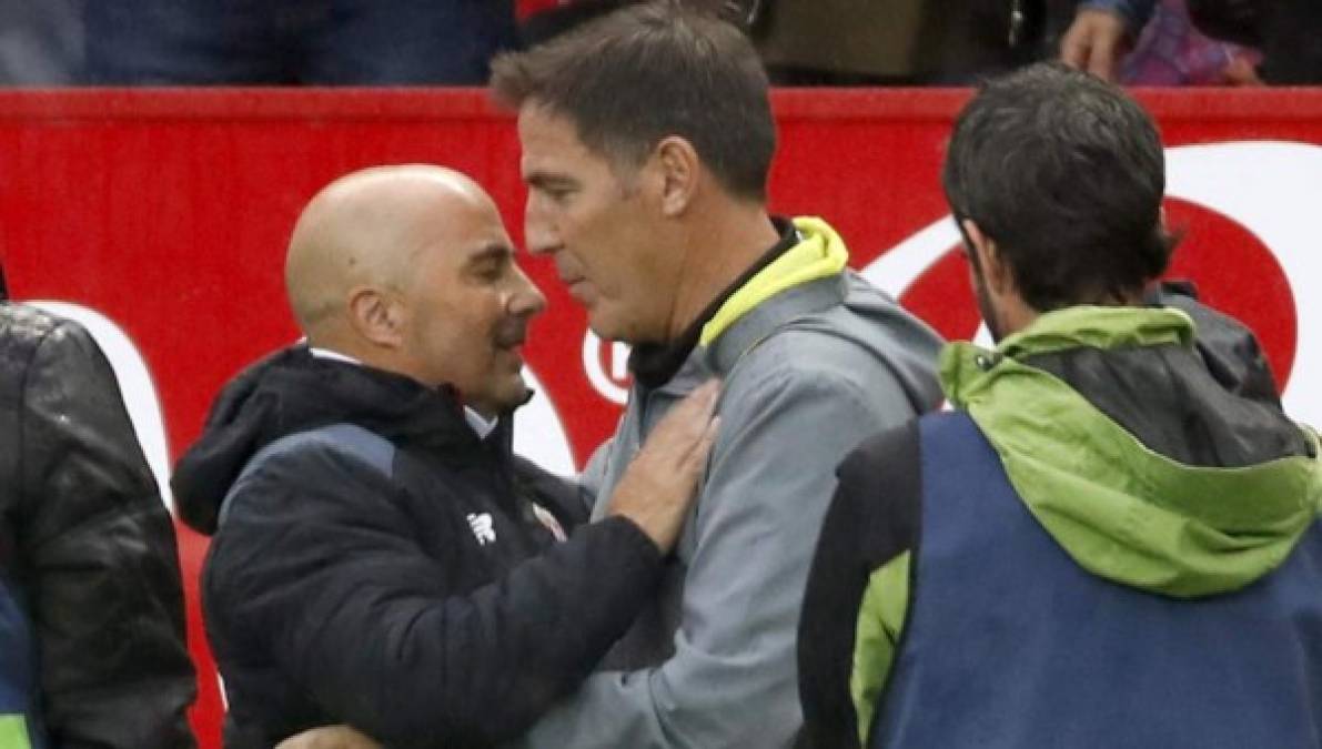 El Sevilla está tanteando el mercado de entrenadores de cara a la próxima temporada. El nombre que más suena es el de Eduardo Berizzo, como informa radio Marca Sevilla. El argentino se adapta perfectamente a la filosofía del club y, de hecho, ya ha habido conversaciones con los agentes del actual técnico del Celta. Berizzo finaliza contrato con los celestes el 30 de junio.