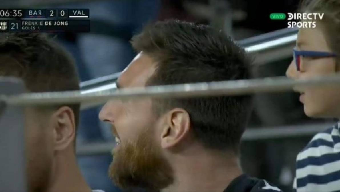 Messi se vio sonriente y reaccionó hasta asombrado tras ver el gran nivel del niño Ansu Fati en el Camp Nou.