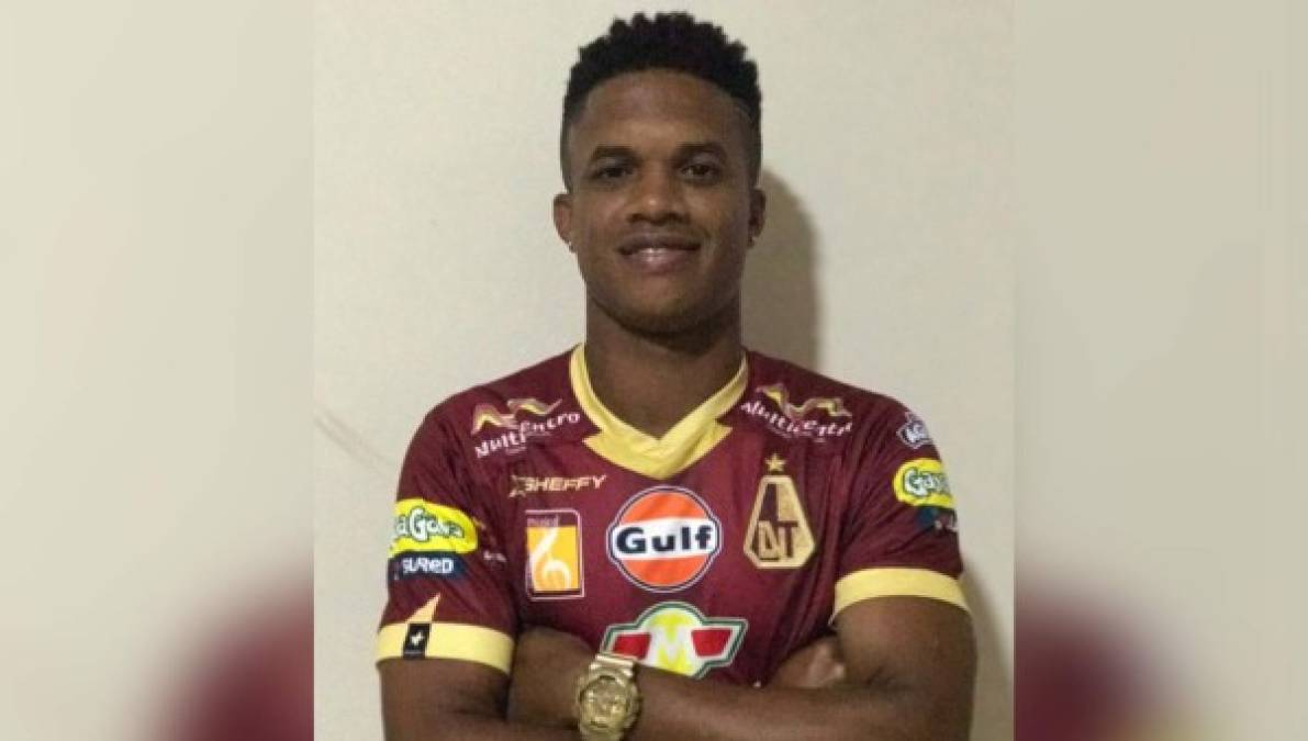 Luis Ovalle: El defensa panameño suena para llegar al Olimpia esta temporada donde tiene como objetivos ganar el torneo Clausura de la Liga Nacional, y llegar lo más lejos en la Liga de Campeones de la Concacaf. Su último equipo fue el Deportes Tolima de Colombia.