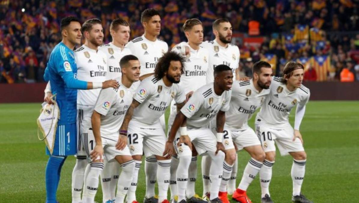 Tras una pésima campaña, Real Madrid planea reforzar la plantilla, pero también le busca equipo a 17 jugadores con contrato con el equipo blanco. El Diario Marca ha filtrado la lista de todos los futbolistas con los que ya no cuenta para la próxima campaña.