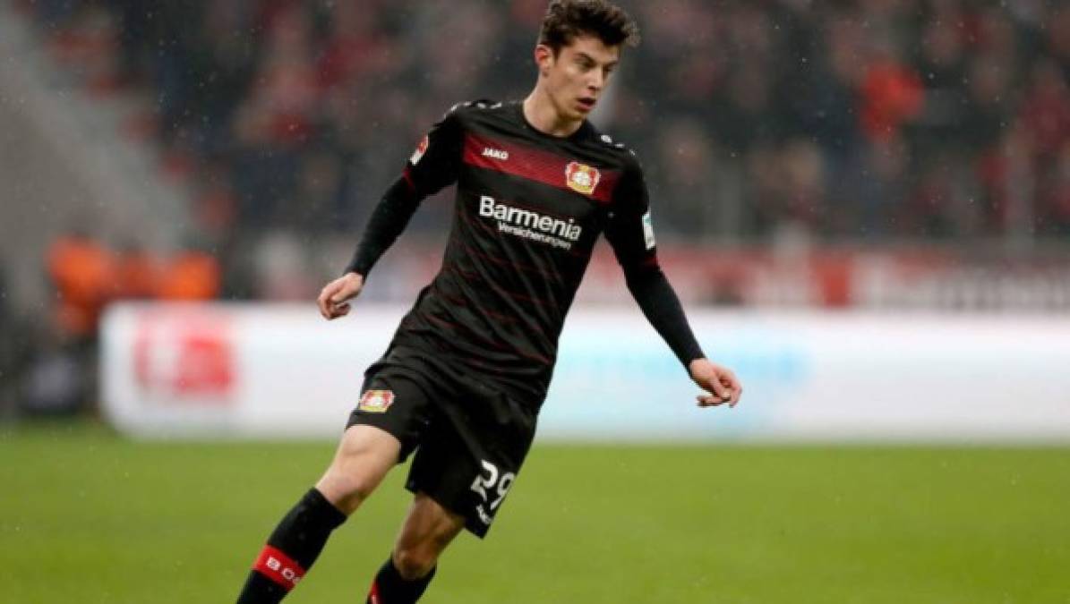 La gran perla del Bayer Leverkusen, Kai Havertz, ha llamado la atención de Liverpool y Arsenal para la próxima temporada. El alemán de 18 años vería con buenos ojos recalar en el equipo 'gunner' por la gran admiración que tiene hacia Özil.