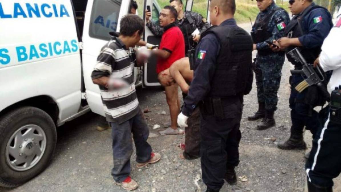 Siete presuntos ladrones fueron abandonados con las manos mutiladas en una brecha de Tlaquepaque, municipio del occidental estado mexicano de Jalisco, por un autodenominado 'Grupo de élite antirratas', y uno de ellos murió, informó hoy la policía municipal.