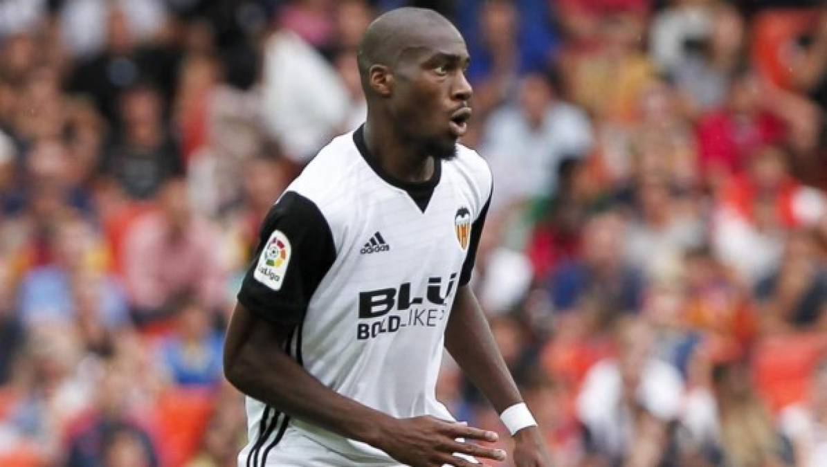 El Valencia ha decidido que este próximo verano ejercerá la opción de compra que tiene sobre Kondogbia, que está en el club ché cedido por el Inter de Milán. Pagará por el centrocampista francés unos 25 millones de euros
