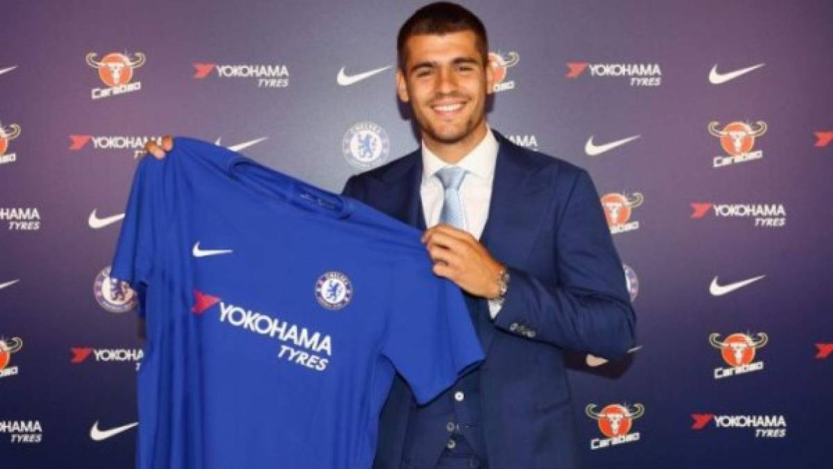 Álvaro Morata ha sido presentado como nuevo jugador del Chelsea, tras ser trespasado por el Real Madrid. 'Estoy muy feliz de estar aquí, nos vemos pronto. ¡Vamos Chelsea!', dijo el delantero español.