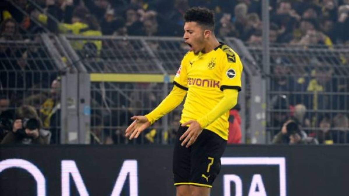 El inglés Jadon Sancho, pretendido por el Manchester United, seguirá la próxima temporada en el Borussia Dortmund, con el que tiene contrato hasta 2023, anunció el director deportivo del club alemán Michael Zorc.