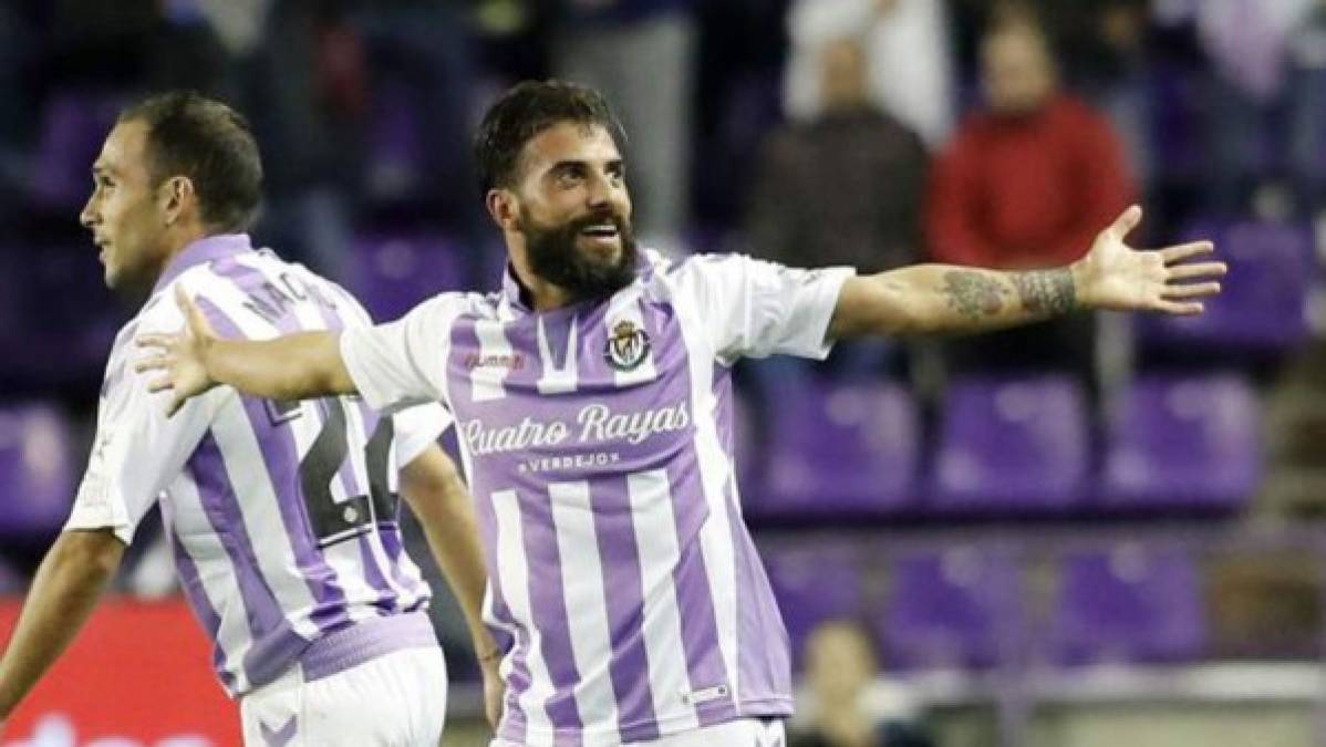 Daniele Verde: Según Calciomercato.it, el delantero italiano está en la agenda de Betis, Mallorca y AEK de Atenas tras sus buenas participaciones con el Valladolid de España.