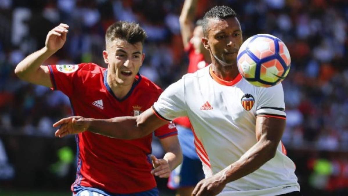 El nuevo entrenador del Valencia, Marcelino, quiere tener a Nani en su equipo, según Plaza Deportiva. Varios clubes se han interesado por el extremo portugués, que sigue teniendo buen cartel.