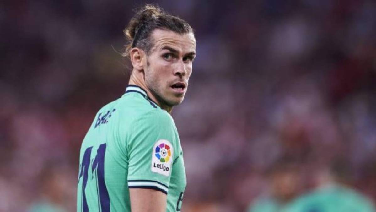 Gareth Bale: El polémico jugador galés, quien no ha sido tomado en cuenta por Zidane en el Real Madrid, podría volver al Tottenham de José Mourinho. Los Spurs siempre han manifestado su gusto por el Expreso de Gales.<br/>