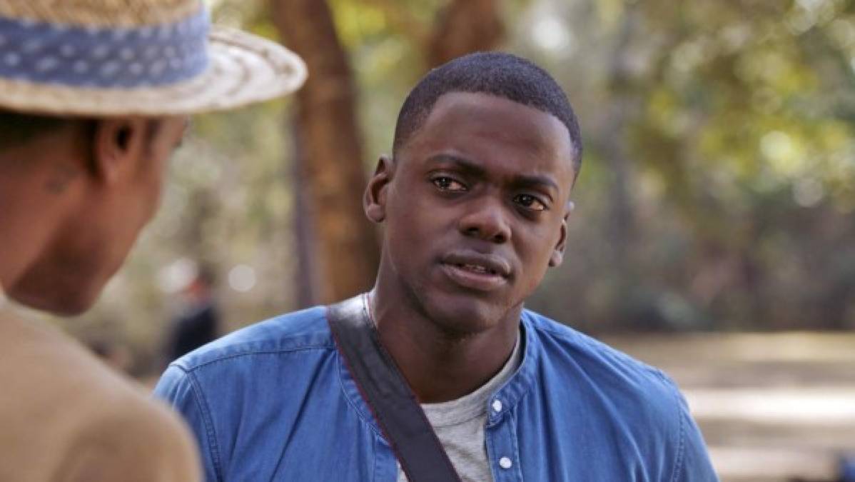 MEJOR ACTOR<br/><br/>Daniel Kaluuya- Get Out<br/><br/>El actor británico recibió su primera nominación al Óscar por su papel en la exitosa película de terror. El joven londinense compite contra grandes estrellas de Hollywood como Denzel Washington o Daniel Day-Lewis.