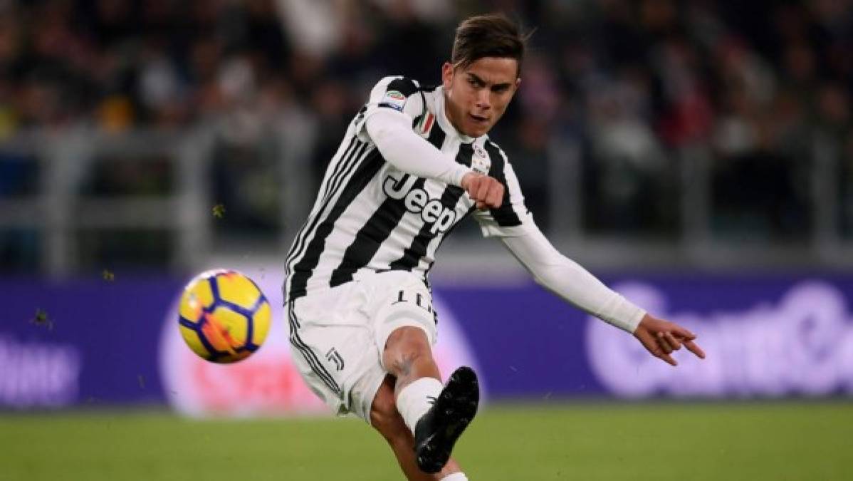 Según cuenta el diario Daily Star, la Juventus de Turin ya le habría puesto precio a Paulo Dybala, situando el mismo en unos 70 millones de euros. Una cifra muy inferior a la cantidad que exigiesen por ‘La Joya’ en el pasado mercado de verano, cuando ésta se acercaba mucho más a los 100 millones de euros. El jugador no está contento con dicha situación, y cada vez son más notables las informaciones que apuntan a su salida, especialmente con rumbo al Manchester United, pese a que otros clubes como el Real Madrid o el FC Barcelona también le siguen muy de cerca.