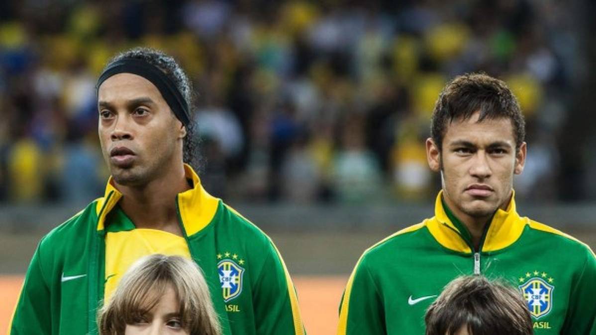 Nº1 Ronaldinho (Fluminense, Brasil).
