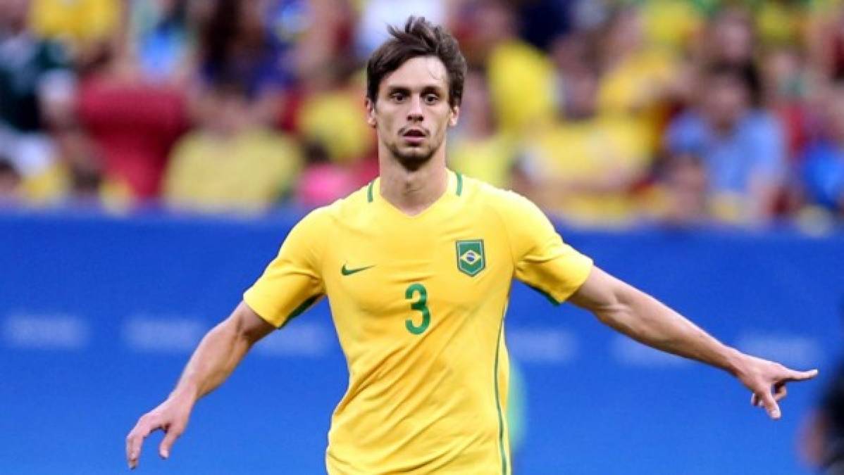 El central de la selección olímpica 'canarinha', Rodrigo Caio (23 años), advierte que solo saldrá del Sao Paulo si la operación es beneficiosa para el club brasileño. Los clubes interesados en el internacional olímpico con la 'verde-amarela', según 'Gazzanet', son el Barcelona, Sevilla, Lazio, Hamburgo y Milan.