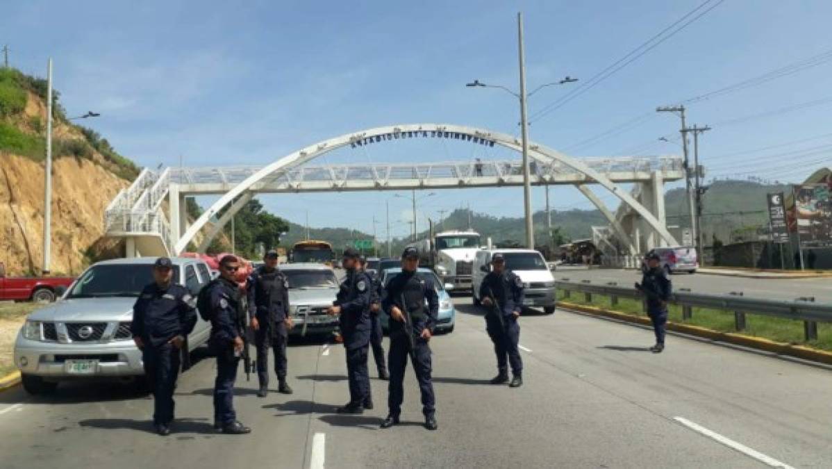 Toma del bulevar Suyapa en Tegucigalpa.