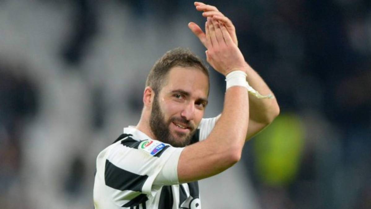 El acuerdo entre Gonzalo Higuain y el Inter Miami de la MLSsería total, pero no podrá formalizarse hasta que el jugador argentino obtenga la liberación por parte de la Juventus, que pasaría por el pago de una indemnización que podría alcanzar los 7,5 millones de euros.