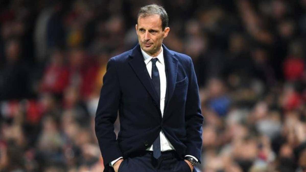 El diario L'Equipe publica que Massimiliano Allegri podría sustituir a Thomas Tuchel en el banquillo del PSG en la próximas horas. La relación entre el entrenador alemán y el director deportivo del conjunto parisino, Leonardo, es mala y la predilección por jugadores y entrenadores italianos de Leonardo convierten a Allegri en uno de los candidatos principales para hacerse con el cargo del banquillo parisino.<br/><br/>Asimismo, el PSG también estaría interesado en la contratación de Simone Inzaghi para sustituir al técnico alemán Thomas Tuchel, que ya suma dos temporadas al frente del equipo de París.