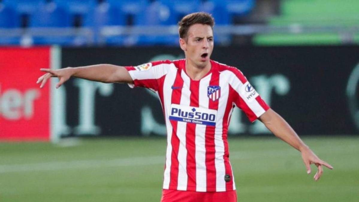 El futuro de Santiago Arias no está en el Atlético de Madrid. Tras 51 partidos con la camiseta rojiblanca, el lateral derecho colombiano jugará esta temporada en el Bayer Leverkusen. De hecho, ya está en la ciudad alemana y ha pasado el reconocimiento médico. El anuncio será oficial en las próximas horas.