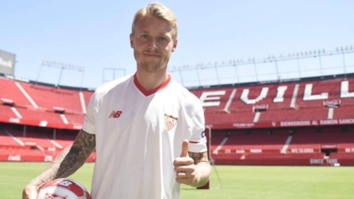 El Sevilla ha cedido al AC Milan hasta final de temporada al defensor danés Simon Kjaer, que el club andaluz tenía a préstamo en el Atalanta, de donde pidió salir debido a que sólo ha sido alineado en seis partidos oficiales desde su llegada en agosto.