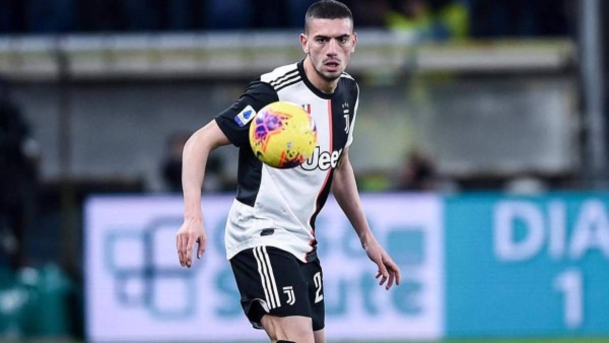 La Juventus ha recibido dos ofertas por el central turco Merih Demiral. El Leicester y el Borussia Dortmund estarían tras los pasos del joven defensa que actualmente milita en el conjunto italiano.