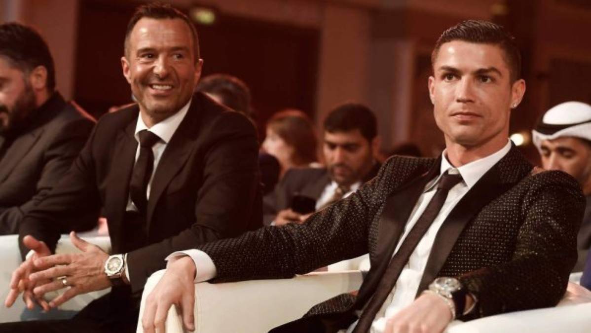 Cristiano Ronaldo y su agente Jorge Mendes donaron tres unidades de cuidados intensivos a hospitales portugueses para ayudarles a hacer frente a la epidemia del nuevo coronoavirus.