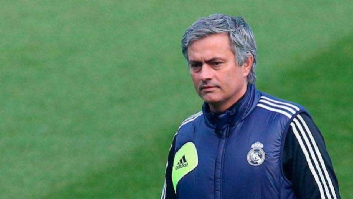 Mourinho ha causado revuelo al dejar entrever que no descartaría un posible regreso al Real Madrid. '¿Volver a un club en el que he estado? A un club con la estructura correcta y las ambiciones correctas, no tendría ningún problema', dijo.