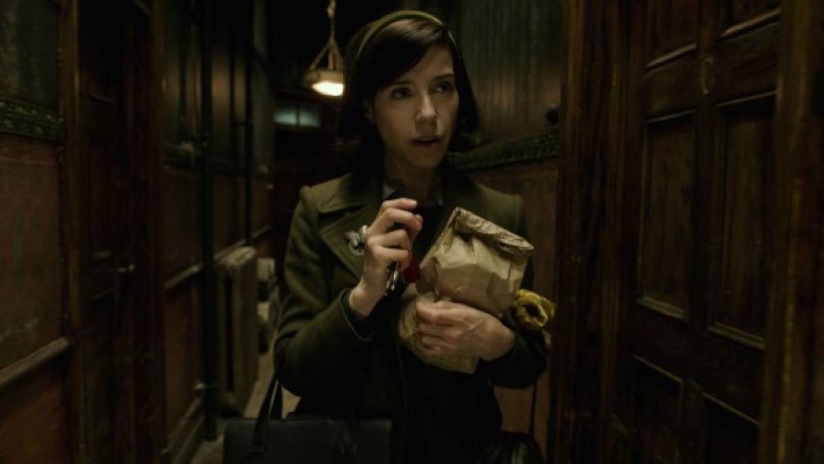 MEJOR ACTRIZ<br/><br/>Sally Hawkins - The Shape of Water<br/><br/>Esta es a segunda nominación a un premio de la Academia para la actriz inglesa que protagoniza el extraño romance entre una mujer muda y una criatura anfibia en la íncreible historia escrita y dirigida por Guillermo del Toro.<br/><br/>