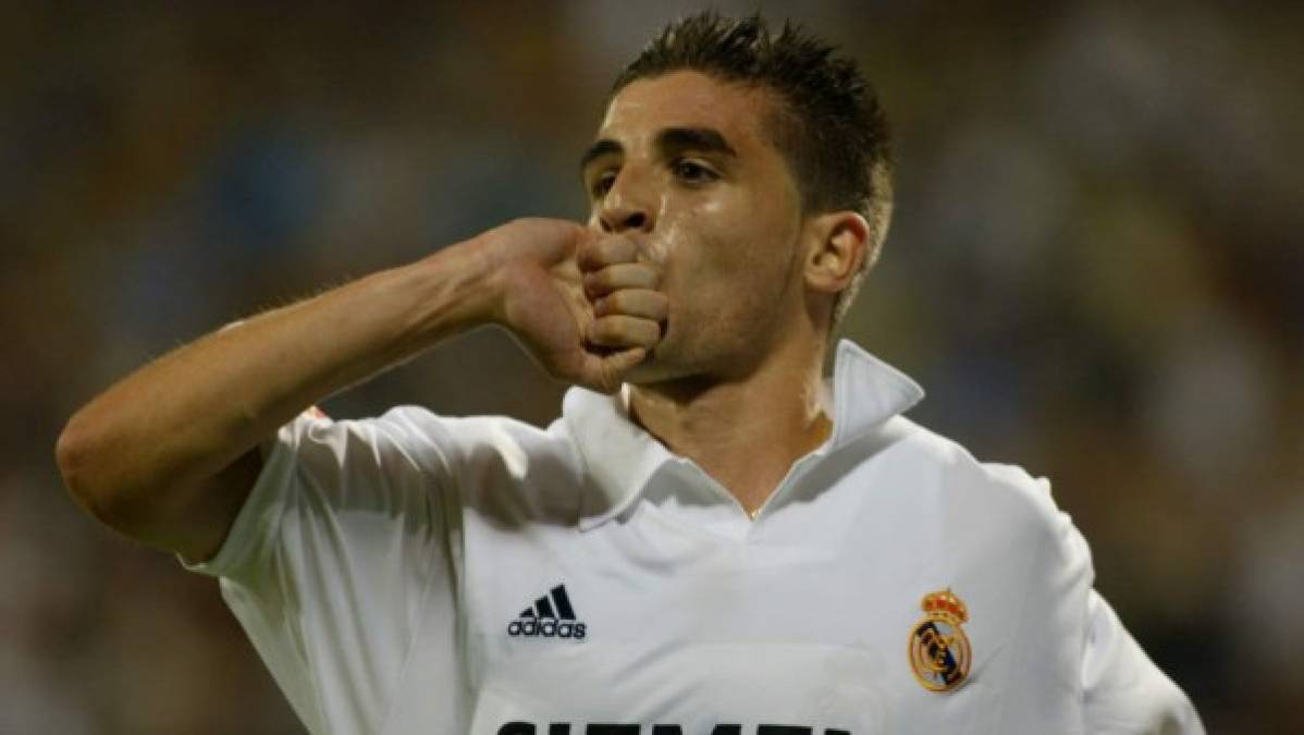 Javier Portillo - Considerado como el sucesor de Raúl González Blanco, pero lejos de eso el delantero español pasó por la plantilla del Real Madrid si pena ni gloria. Se retiró en el Hércules CF.