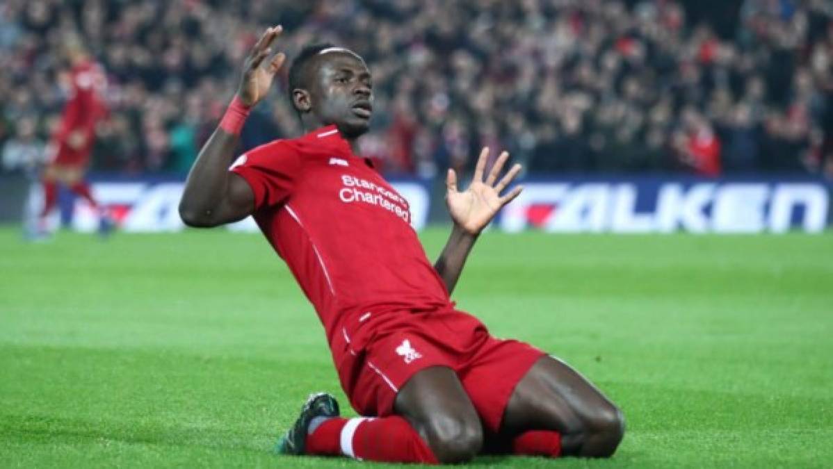 Sadio Mané: El delantero senegalés de 27 años de edad es otro de los que aparece en la lista para disputarle el Balón de Oro a Lionel Messi.