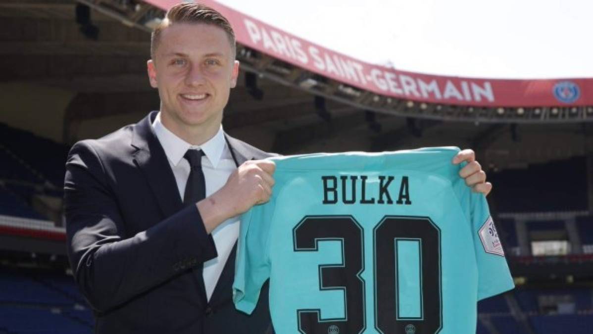 Marcin Bulka: Joven portero polaco de 19 años de edad que fue fichado para esta temporada por el PSG.