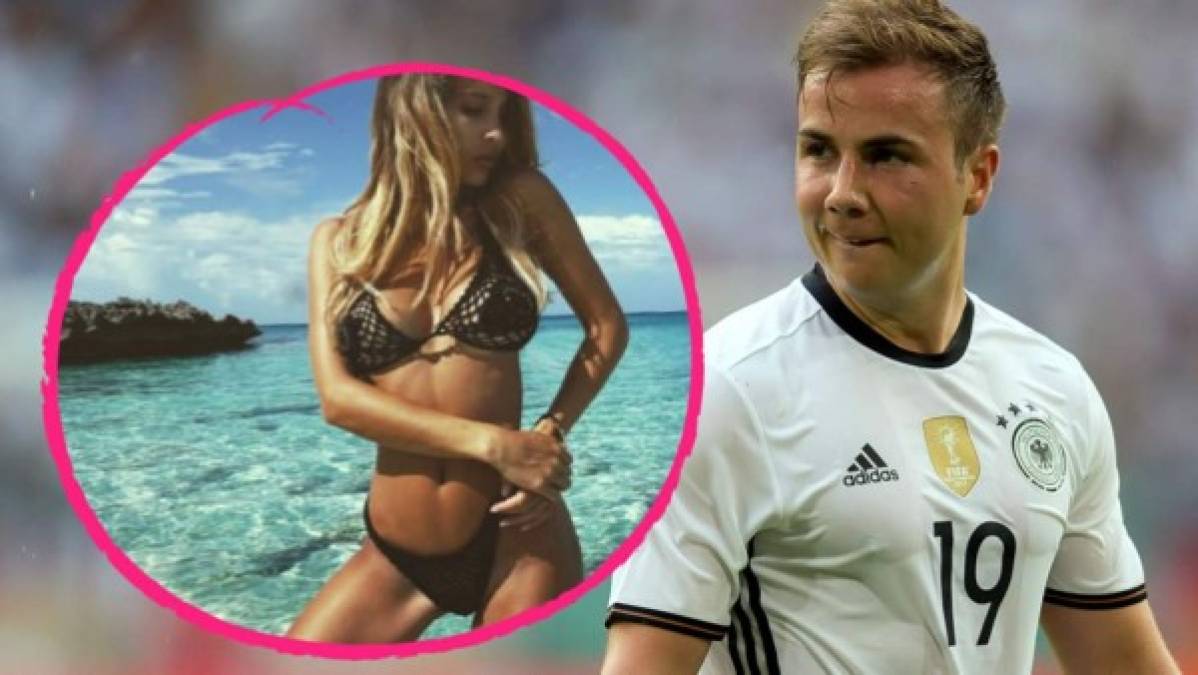 Ann-Kathrin Brömmel, la novia del futbolista alemán del Borussia Dortmund, Mario Götze, ha llamado la atención de muchos por sus últimos posados en bikini que dejan con la boca abierta a cualquiera. Conoce más de esta hermosa mujer.