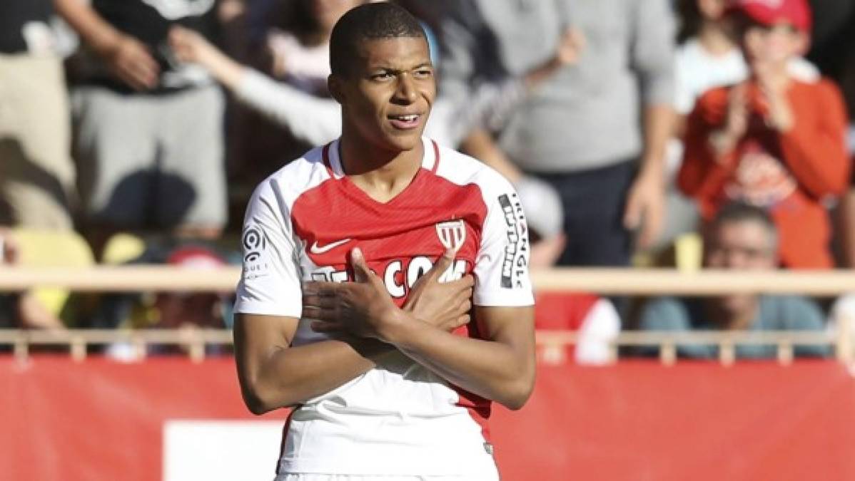 Diversos medios apuntan que el Manchester City podría cometer una locura y ofrecer 130 millones de euros por Mbappé. De esta manera Pep Guardiola pretende quitarle un crack que quiere Real Madrid