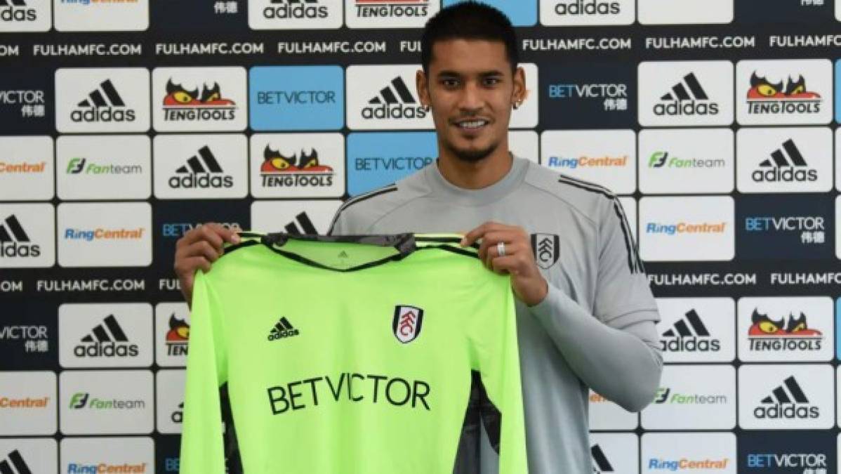 El arquero internacional francés Alphonse Areola fue cedido por una temporada con opción de compra por el Paris SG al Fulham, de la Premier League inglesa. En la campaña pasada el portero militó en el Real Madrid.