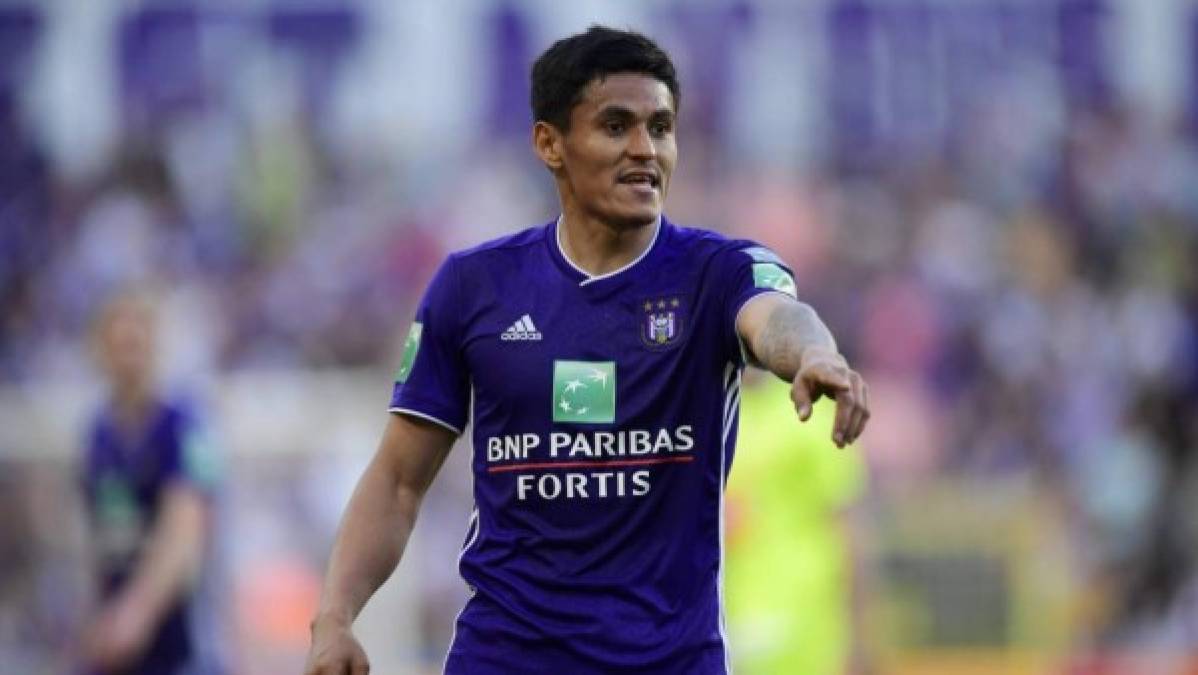 Michaël Verschueren, director deportivo del Anderlecht, se refirió al futuro del hondureño Andy Najar, debido a las tantas lesiones que ha sufrido. 'Es verdad que Andy está en su último año de contrato y ahora está lesionado. No puedo decir nada sobre la naturaleza de su lesión debido a la nueva ley de privacidad. Lo que puedo decir es que ciertamente no hemos renunciado a Andy'.