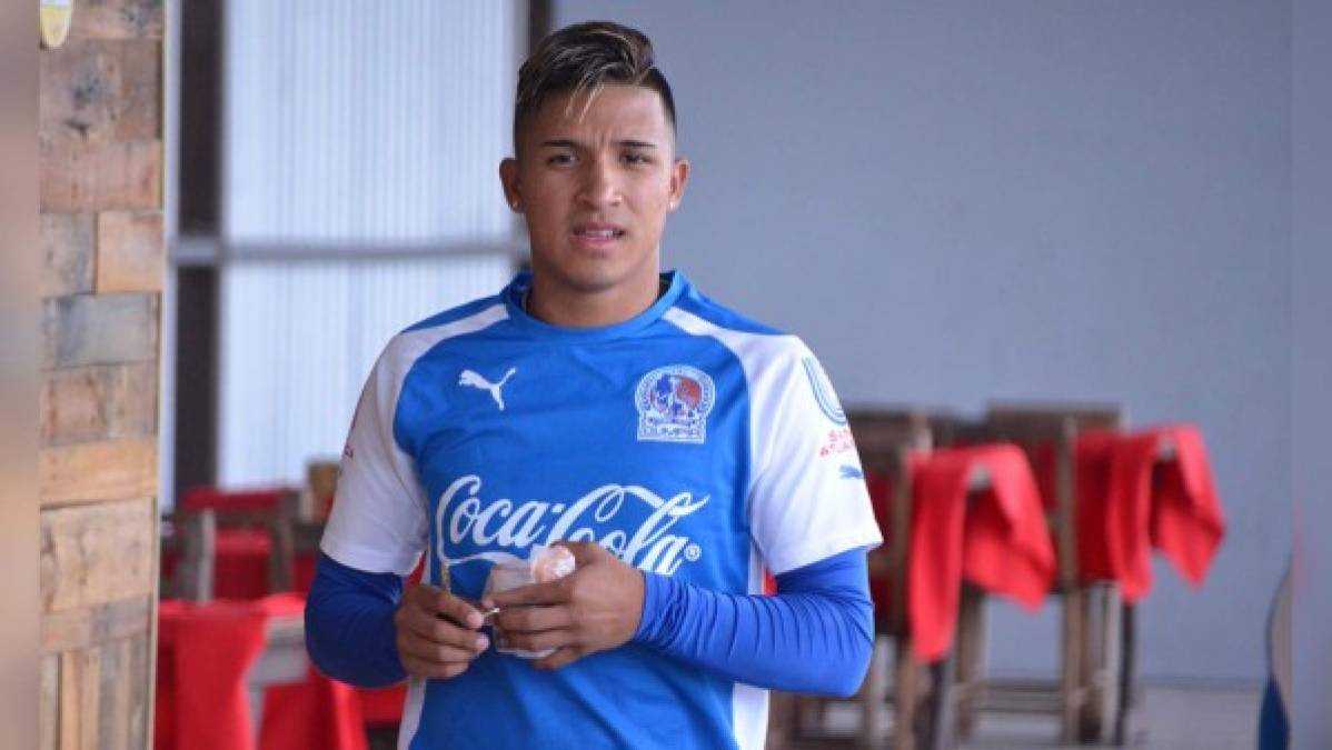 Michael Chirinos: El delantero ha sido otro de los que suena para que llegue al Alajuelense de Costa Rica. Aunque todo indica que el equipo tico se habría decidido por Rojas.