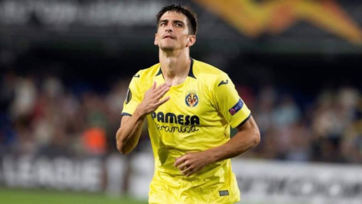 Gerard Moreno - El Barcelona está buscando un delantero en el mercado y según publica ESPN, el español del Villarreal encajaría en el perfil que desea el club culé. El internacional con España ha marcado 27 goles en 42 partidos en esta temporada y ha liderado el camino del Villarreal hasta la final de la Europa League pero su pasado en el Espanyol genera ciertas dudas.