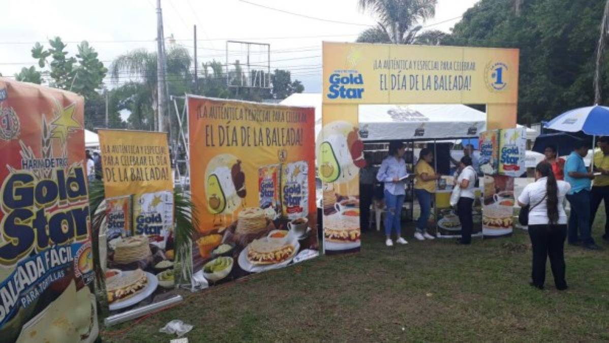 Los fabricantes de harina se sumaron gustosos a la celebración.