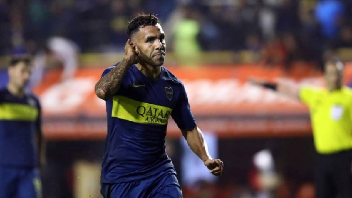 Según apunta TyC Sports, se han producido avances en la negociación entre Boca Juniors y Carlos Tévez para la prolongación del contrato del atacante. El acuerdo tendría como base una duración de 12 meses, con opción de ampliación por seis meses más si el club xeneize sigue en carrera en la Copa Libertadores. Además se establecen bonus por diversos conceptos.