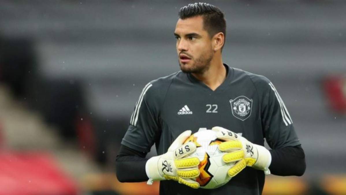 Sergio Romero: El portero argentino dejará al Manchester United y todo indica que fichará por el Inter Miami de la MLS de Estados Unidos.<br/>