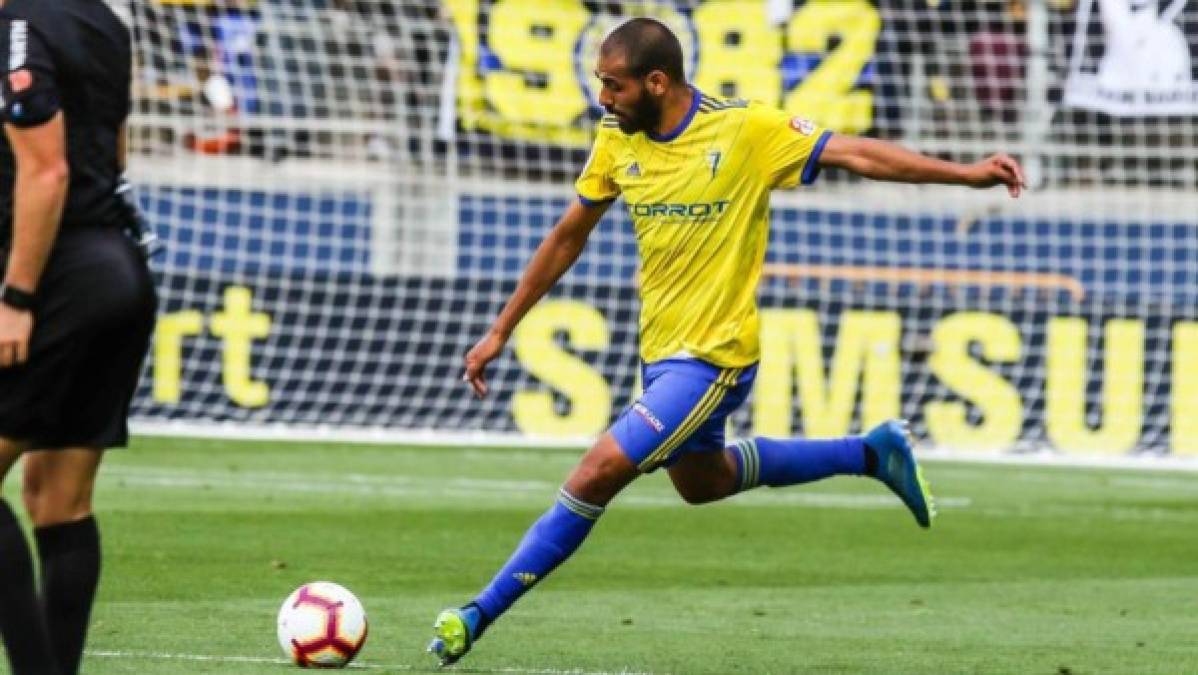 El jugador del Cádiz se ha negado a hacerse los test: 'No pienso jugar al fútbol y no voy a cobrar, soy un jugador de principios. No voy a cobrar porque no lo merezco. Lo primero es mi salud y la de mis hijas'.