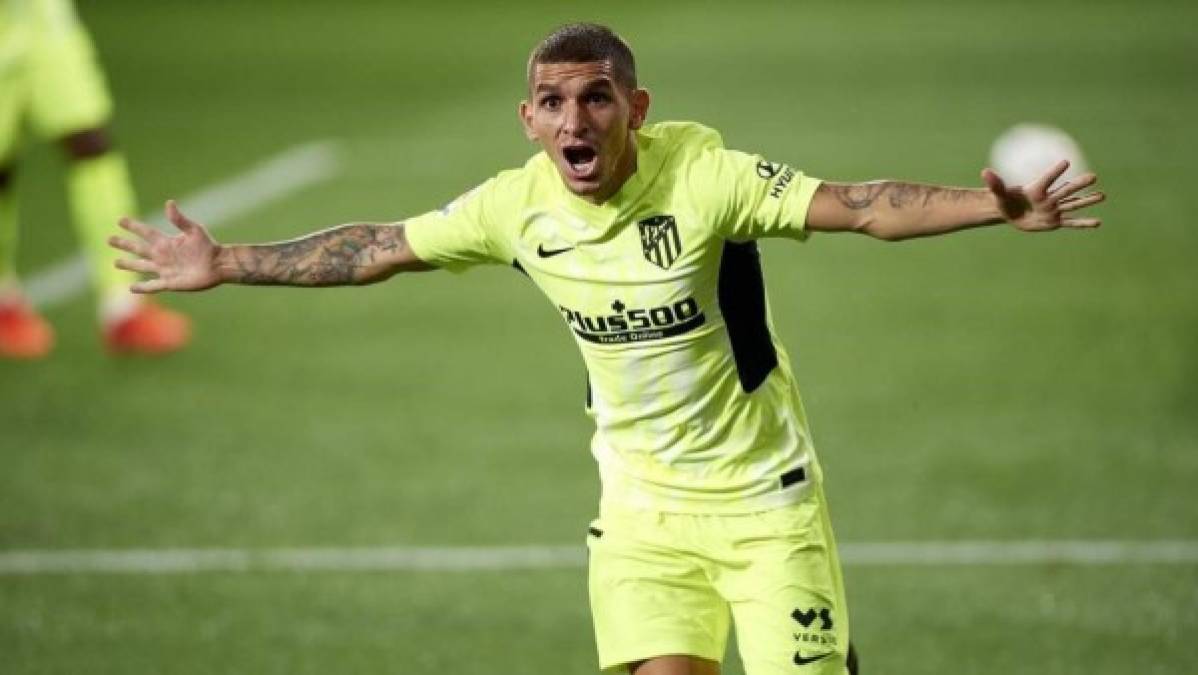 El jugador a préstamo en el Atlético de Madrid, Lucas Torreira, está considerando dejar el club rojiblanco y dejar su club, el Arsenal, para poner rumbo a la liga argentina. Su destino favorito parece ser el Boca Juniors. Miguel Ángel Russo, entrenador xeneize, quiere reforzar el centro del campo con un jugador de renombre, y el uruguayo parece ser el mejor posicionado, incluso el jugador ya mostró su deseo de recalar en las filas del club bonaerense.<br/><br/>Foto - EFE