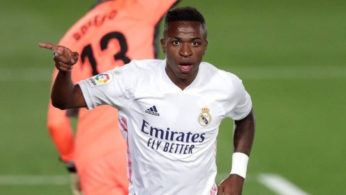 Vinícius Júnior - A día de hoy, el joven brasileño tiene asegurada su presencia en el 11 del Real Madrid. Fue suplente en la Champions y entró de cambio. Con segundos en el campo marcó un gol.